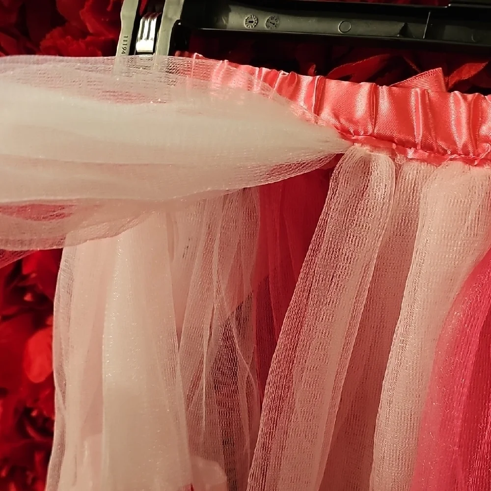 Simplicity NWT Pink Tulle Skirt for Dance Size S/M
